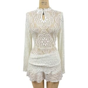 Victorian Crochet Lace Top Size M Flare Sleeve Mock Neck Prairie Goth Coquette